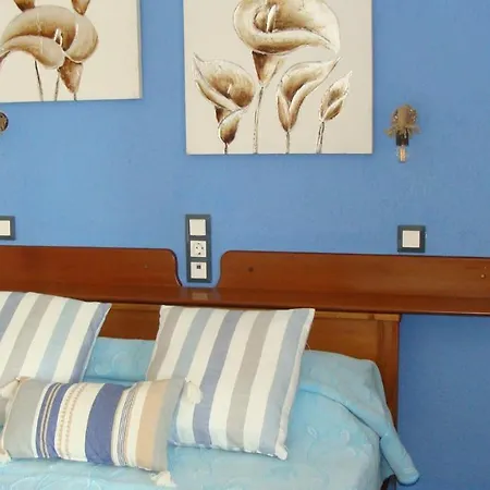 Captain George's Apartament *
