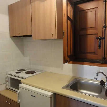 Captain George's Apartament *